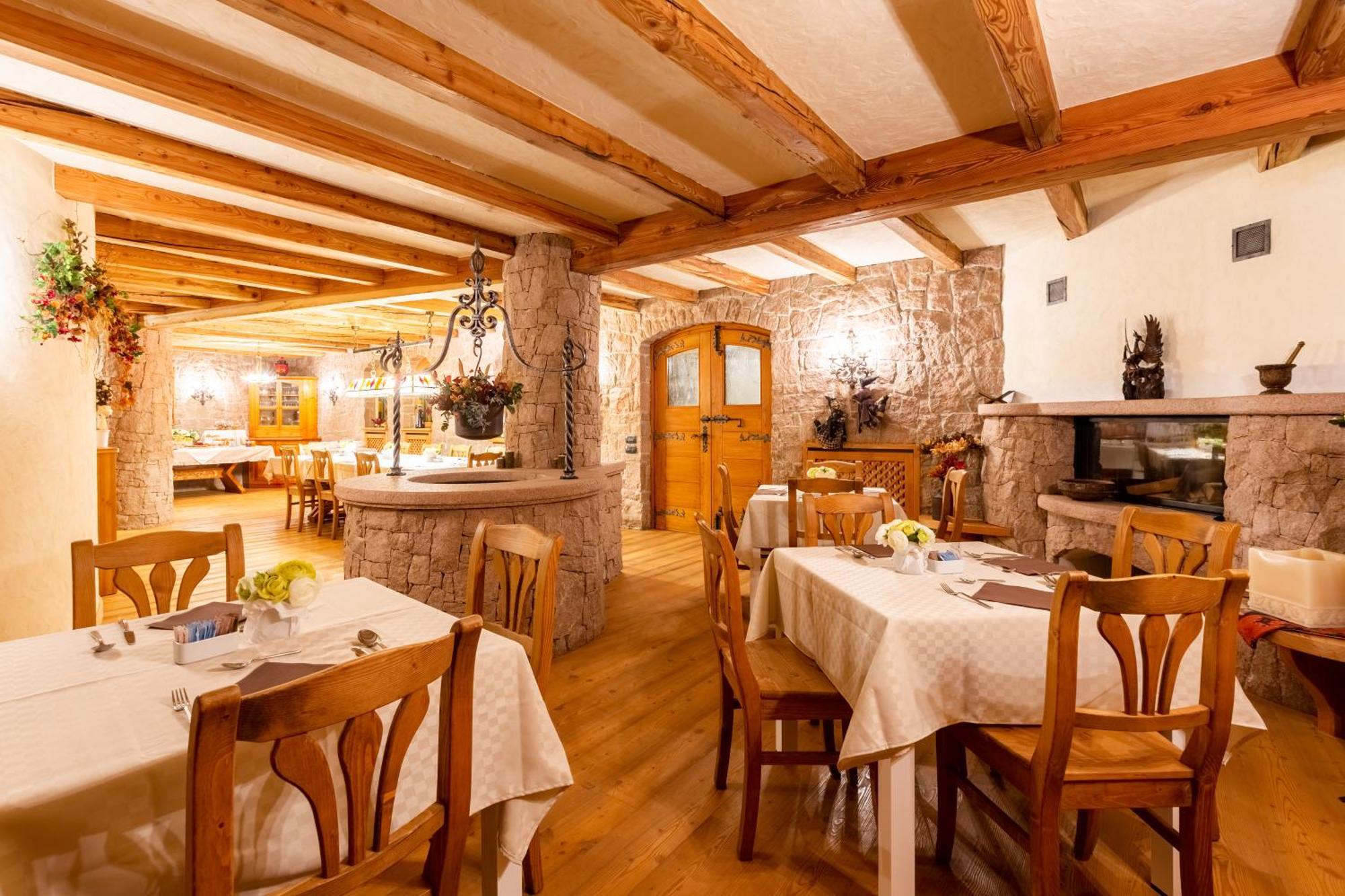Appartamento Le Colonne - Relais Villa Quercia Tassullo Dış mekan fotoğraf