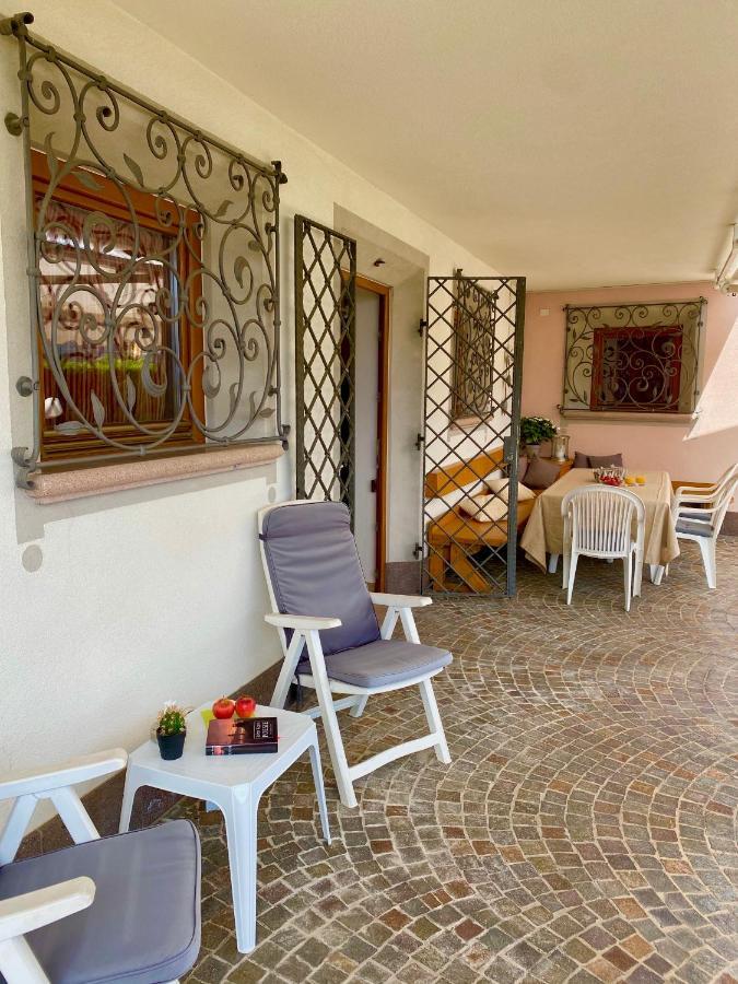 Appartamento Le Colonne - Relais Villa Quercia Tassullo Dış mekan fotoğraf